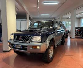 Mitsubishi L200 2.5 TDI 4WD Double Cab Pick-up GLS