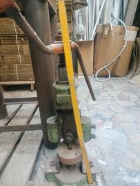bilancere ( pressa) manuale