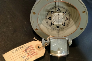 Bussola da rilevamento Sestrel House 1978