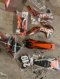 Plastiche ktm