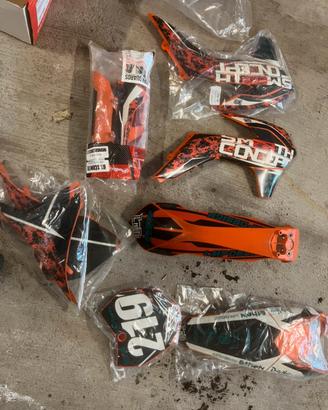 Plastiche ktm