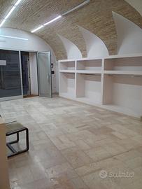 Locale commerciale per negozio