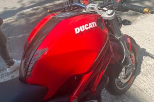 Monster 696 - 22000 km - Termignoni