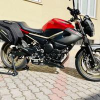 Yamaha XJ6 - 2009