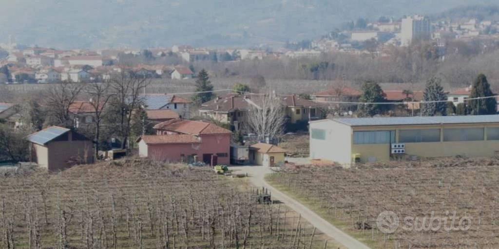 Immobile in asta di 7425 m² a San Secondo di Piner - Vista 2