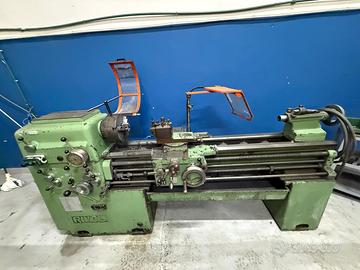 Macchinari da officina in blocco