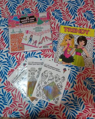 Set Albi da colorare tema Moda + Stikers Olografic