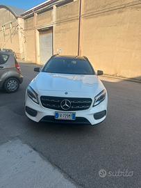 Mercedes GLA Night Edition