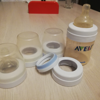 Biberon Avent con ricambi