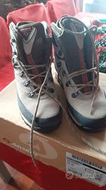 scarponi da trekking 