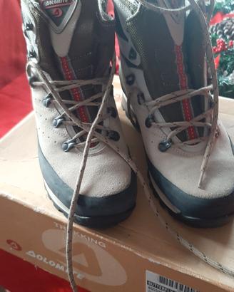 scarponi da trekking 