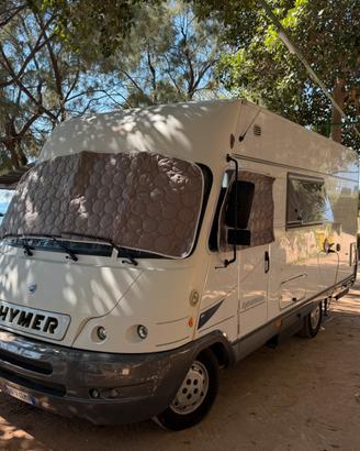 Camper integrato Hymer