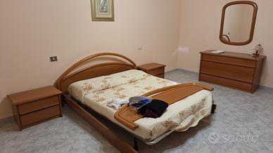 Camera da letto completa -