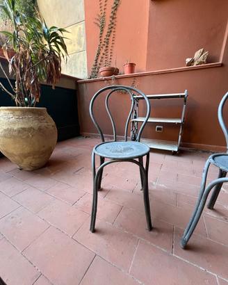 Sedie in ferro per esterni