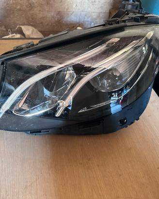 Faro lato guida mercedes e220d