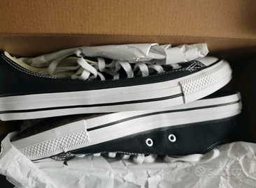 Converse Chuck Taylor All Star 42