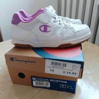 Scarpe ginnastica bambina con strappo 