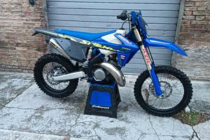 SHERCO ENDURO MOTARD 125 2 TEMPI