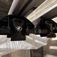 THULE 710600+145044 Peugeot 3008/5008 NUOVO
