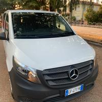 Mercedes Vito Mixto