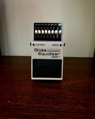 Pedale equalizzatore basso BOSS GEB 7