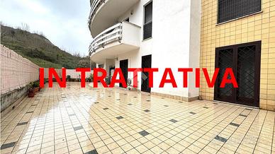 3 LOCALI A MONTEROTONDO