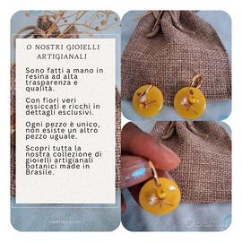 Collezione Giallo orecchini in resina con elementi