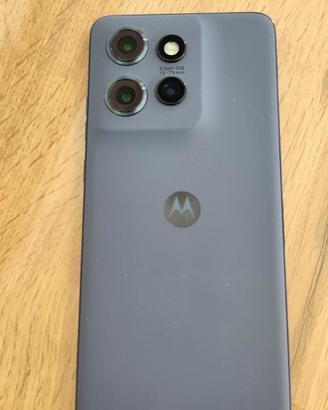 Smartphone Motorola Edge 60 Neo, pari a Nuovo