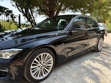 Bmw tenuta in garage