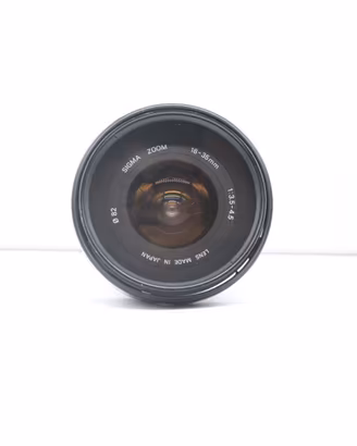Sigma 18-35mm f/3.5-4.5 per Sony A