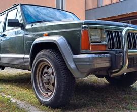 JEEP Cherokee XJ 4.0 benzina automatico - 1995