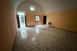 Trilocale da ristrutturare a San Felice a Cancello