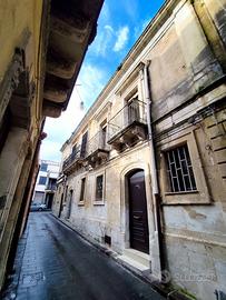 Casa indipendente via madrice 3