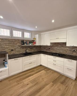 Cucina Scavolini easy angolare 307*245+whirpool
