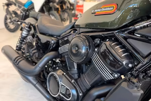 Nightster 975 MY26 SPECIAL OLIVE STEEL