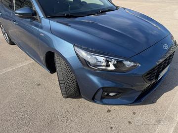 FORD FOCUS S.W. 1500 DIESEL 120 CV ST LINE