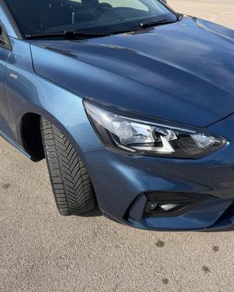 FORD FOCUS S.W. 1500 DIESEL 120 CV ST LINE