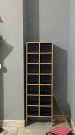 Libreria a Colonna Verticale 16 Scomparti a Cubo