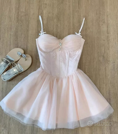 abito da donna 1