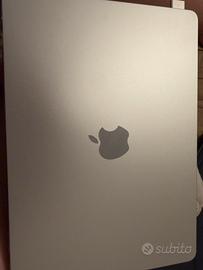 MacBook Air 13" M2