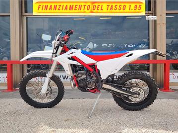 BETA X-TRAINER 300 2T 2022