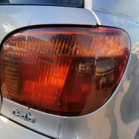 TOYOTA YARIS 2003 - STOP POSTERIORE DESTRO