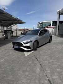 Mercedes benz a180 premium plus amg