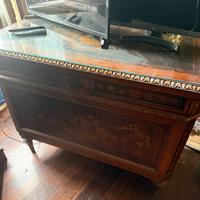 Mobili di antiquariato di pregio