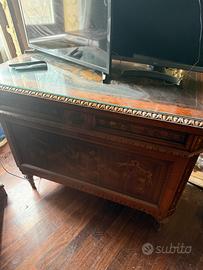 Mobili di antiquariato di pregio