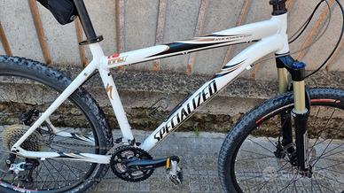 Mountain Bike Specialized Rockhopper M4 Taglia L 