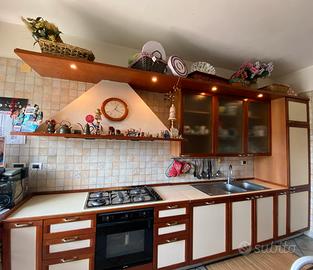 Cucina in buone condizioni
