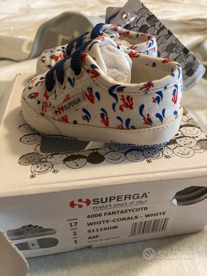 Scarpe superga con fumetti sale