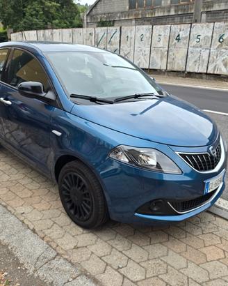 Lancia Ypsilon 1.2 69 CV 5 porte GPL Gold