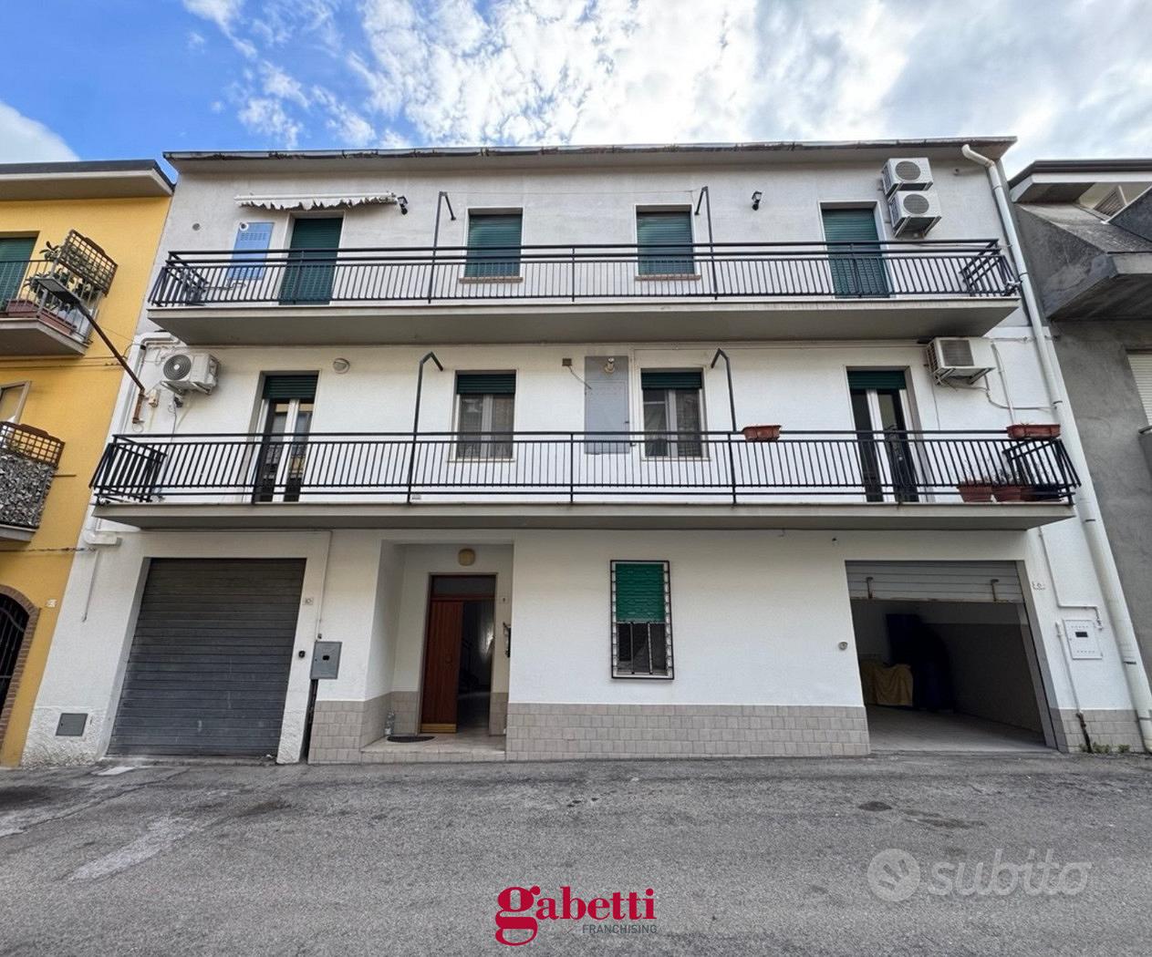 Διαμέρισμα 2 δωματίων, 85 m²